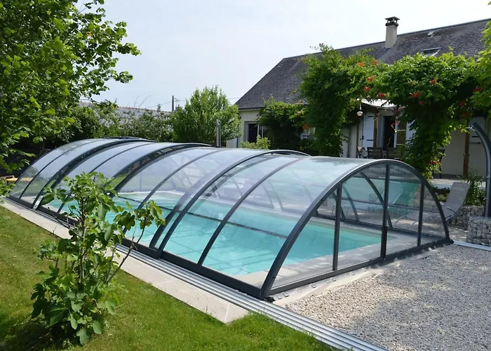 Au Coeur Du Bien-Etre, Gite Avec Piscine Chauffee Et Couverte, Spa, Sauna, Massages